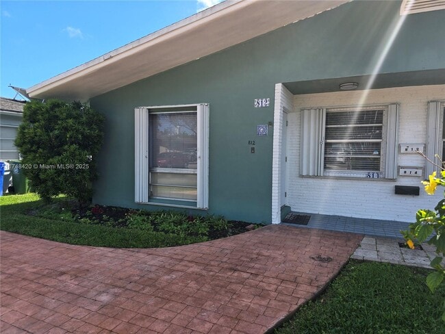 Photo - 812 SW 13th St Unit 812