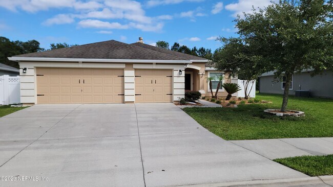 Photo - 2735 Woodsdale Dr
