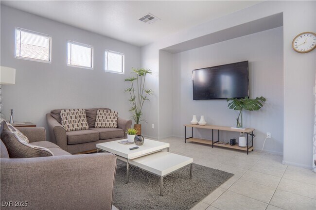 Photo - 2401 Predera Ave