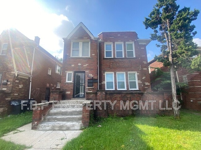 Building Photo - 3831 Waverly St Unit 1