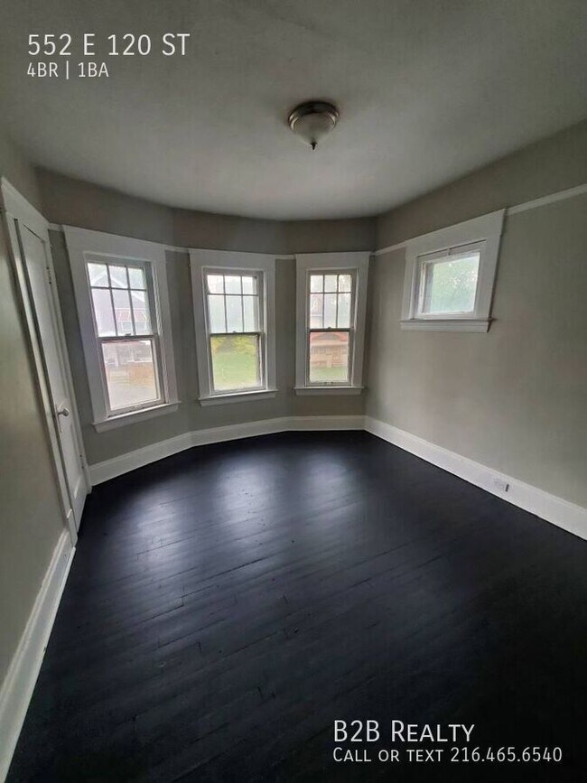 Photo - 552 E 120th St