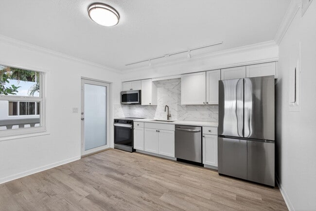 Photo - 624 Southwind Cir Unit 4