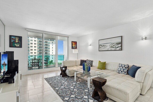 Photo - 2301 Collins Ave Unit 1015