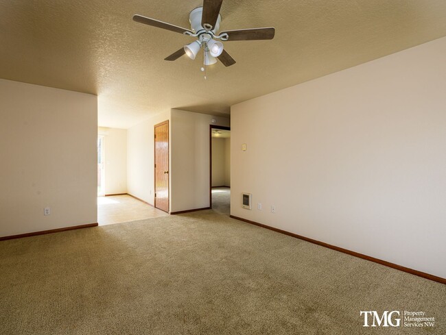 Photo - Don’t miss out on this spacious 2-bedroom duplex with premier outdoor space!