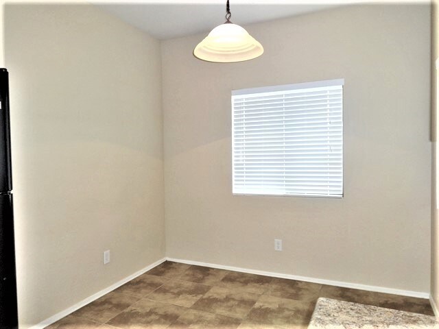 Photo - 1119 W Vineyard Rd