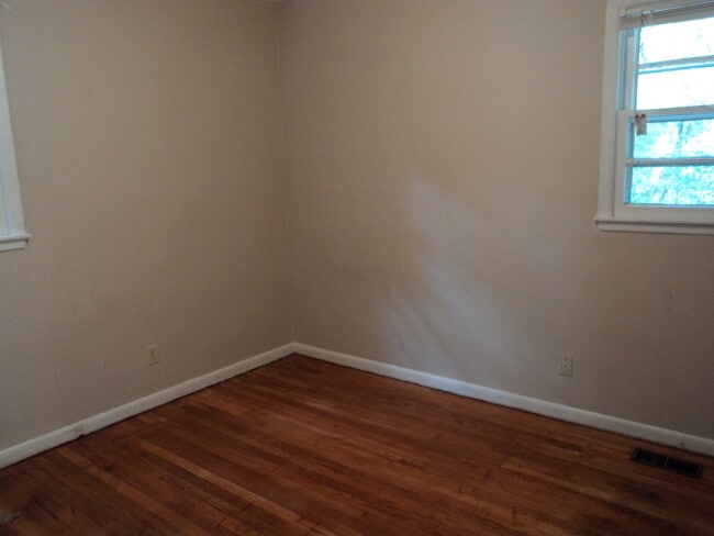 Photo - 125 Nelson Ave