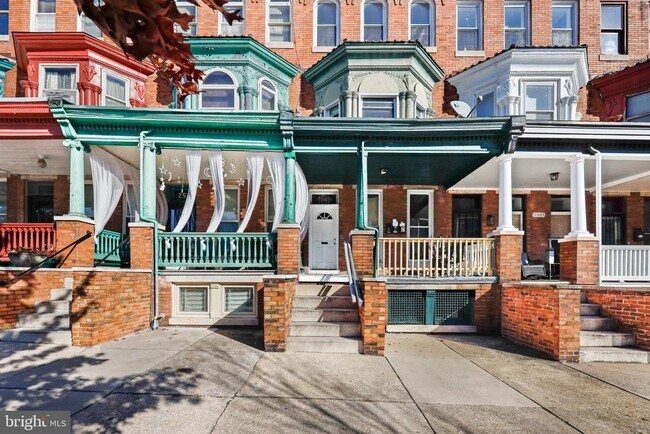 Photo - 2537 Madison Ave Unit 3