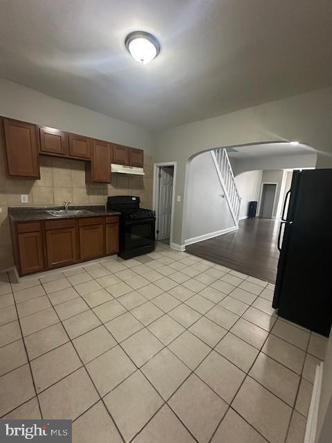 Photo - 2585 W Fayette St