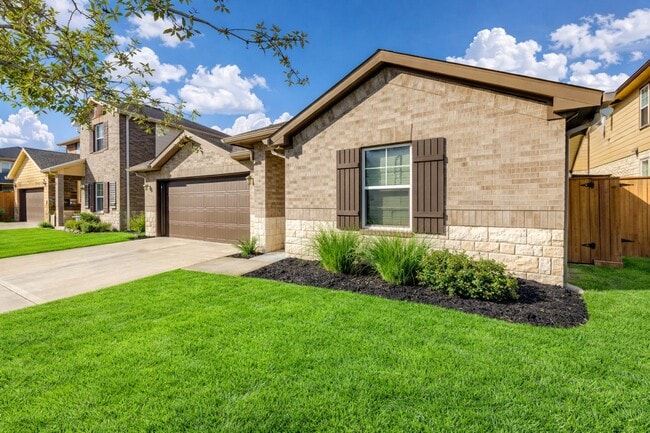 Building Photo - 1207 Cascade Hls Dr