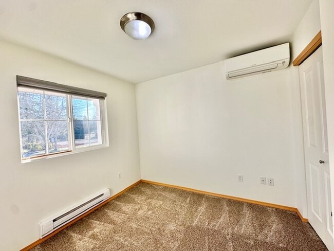 Photo - 2 bedroom 2 bathroom Townhouse with Garage