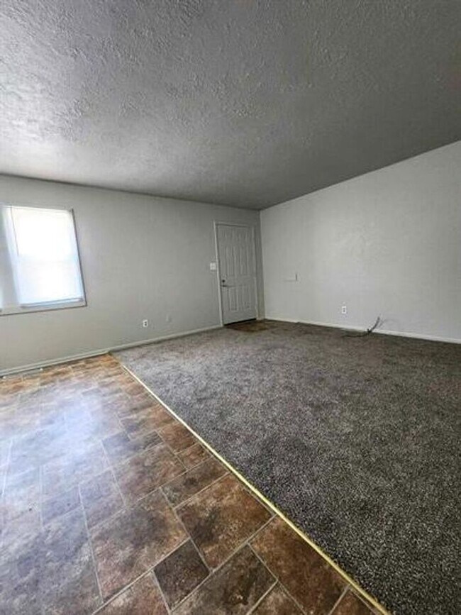 2 bedroom Apartment For Rent House Rental in Sedalia, MO