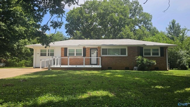 Building Photo - 3725 Broadmor Rd NW