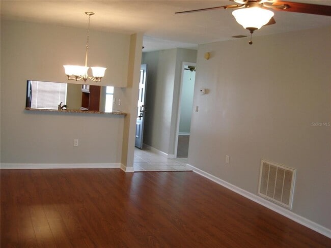 Photo - 2902 Bradley Ct