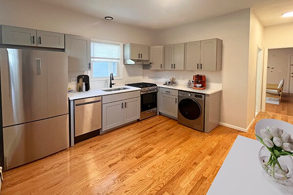 Photo - 150 Brown St Unidad 1R Rental