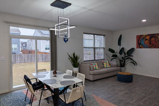 Photo - 1619 Emma Ln