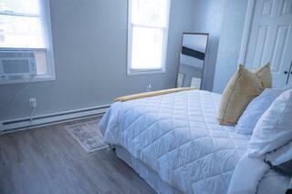 Photo - 27 Bleecker Pl Unit 1
