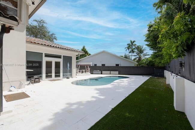 Photo - 5740 SW 59th Pl