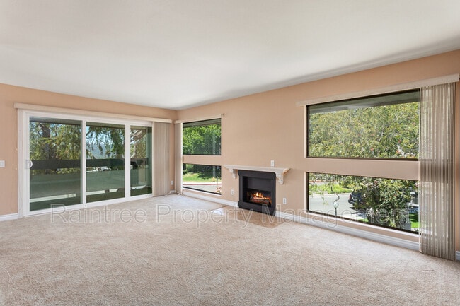 Photo - 2302 Altisma Way Unit 201