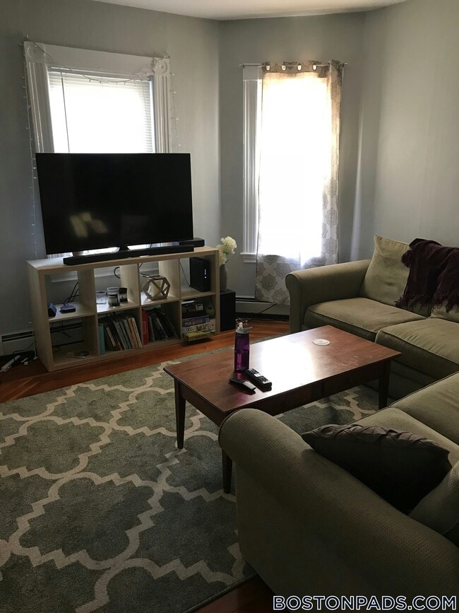 Photo - 173 Rindge Ave Unit 2L