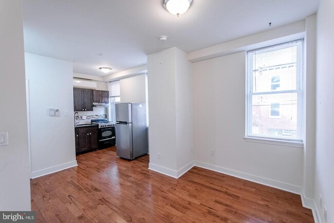 Photo - 1200 Point Breeze Ave Apartment Unit 201