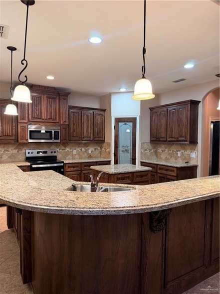 Photo - 1501 Granada Cir