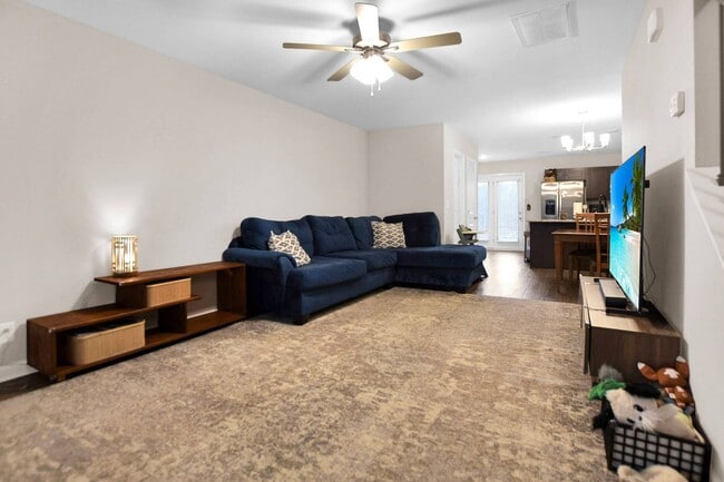 Photo - Pet Friendly Two Bedroom!