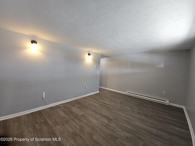 Photo - 853 Drinker Turnpike