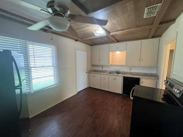 Photo - 1725 Peach St