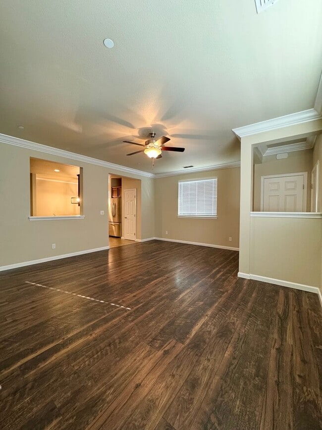 Photo - Luxury Townhouse in Vista Ridge Subdivision!