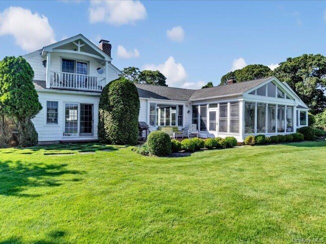 44 Griffing Ave