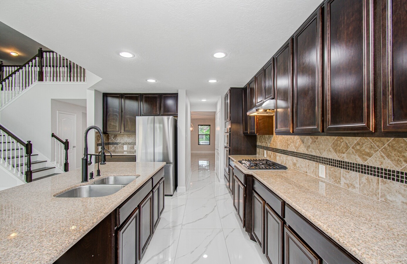 Photo - 16430 Williamstown Dr