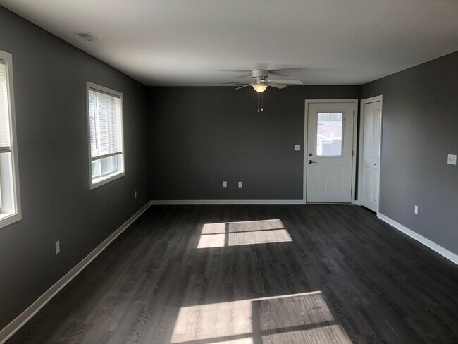 Photo - 220 S Dakota Ave