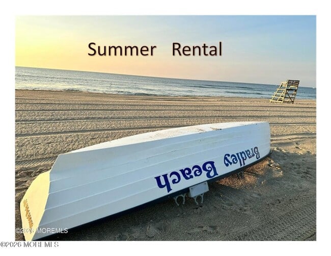 Building Photo - 114 2nd Ave