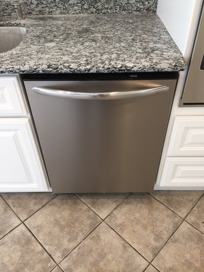 Photo - 11181 Bloomfield Front House A