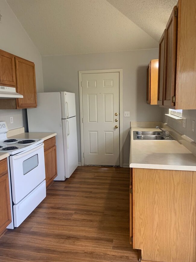 Photo - 2503 Marlin Dr