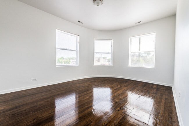 Photo - 7800 S Ashland Ave