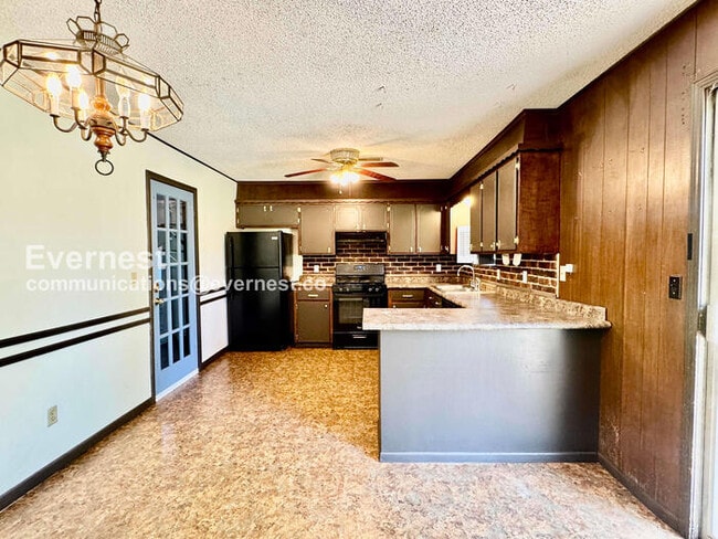 Photo - 4325 S Ash Ave