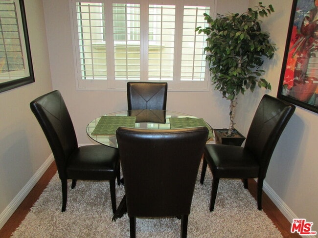 Photo - 1550 Greenfield Ave Unidad 201