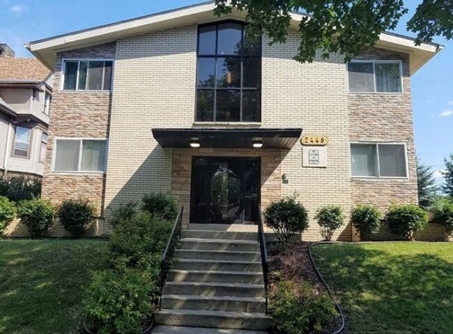 Photo - 2448 W Kilbourn Ave Unit #4