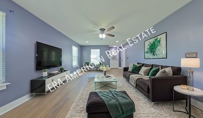 Photo - 816 W Walnut Ave