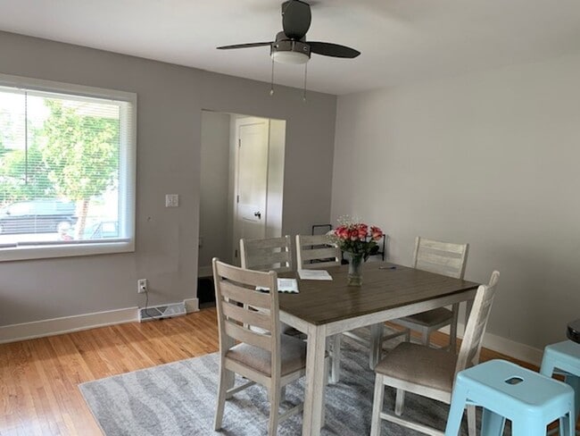 Photo - 874-876 23rd Ave SE, Minneapolis, MN 55414 Unit 876 23rd Ave SE