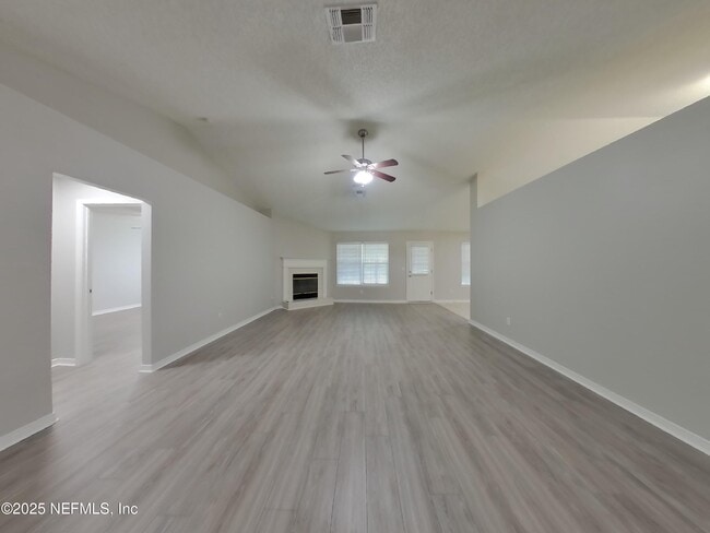 Photo - 1267 Summit Oaks Dr E