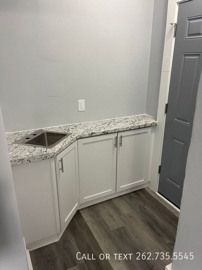 Photo - 2007 Washington Ave Unidad 9