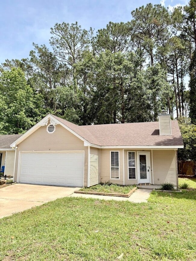 Building Photo - 114 Leeward Ct