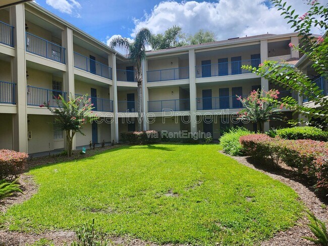 Photo - 7220 Westpointe Blvd Unidad 1416