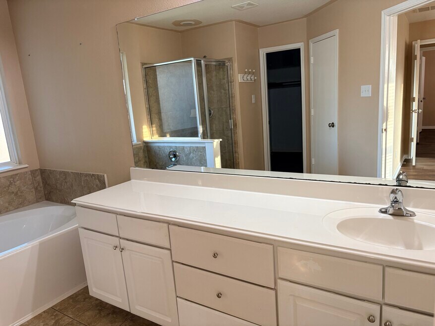 1906 Fleming Springs Ct