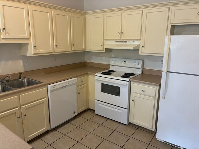Photo - 125 Cypress Gln