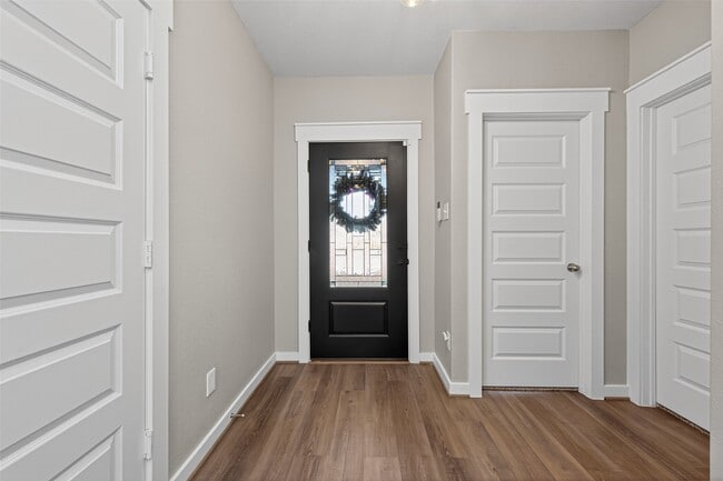 Photo - 30301 Kingston Heath Dr House