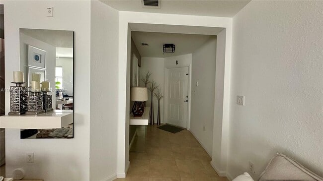 Photo - 11605 NW 89th St Unit 221