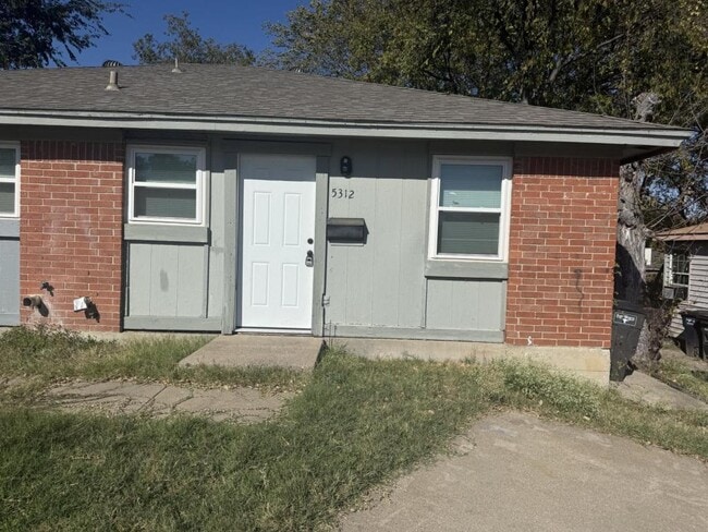 Building Photo - 5312 Humbert Ave